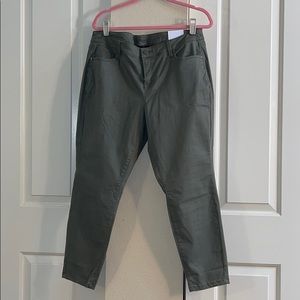NWT Lane Bryant petite mid rise skinny pants sz:16